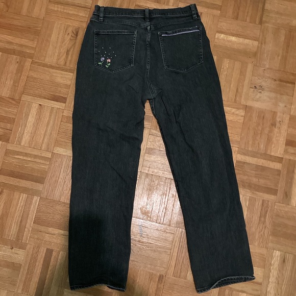 UNIQLO straight leg jeans (28) - Picture 3 of 4